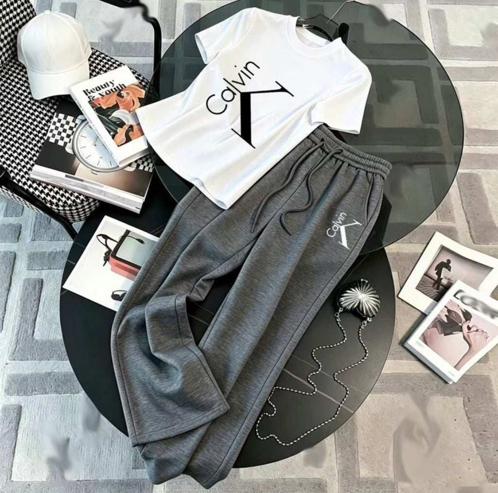 Calvin K Trainingspak | baggy&Suitable |